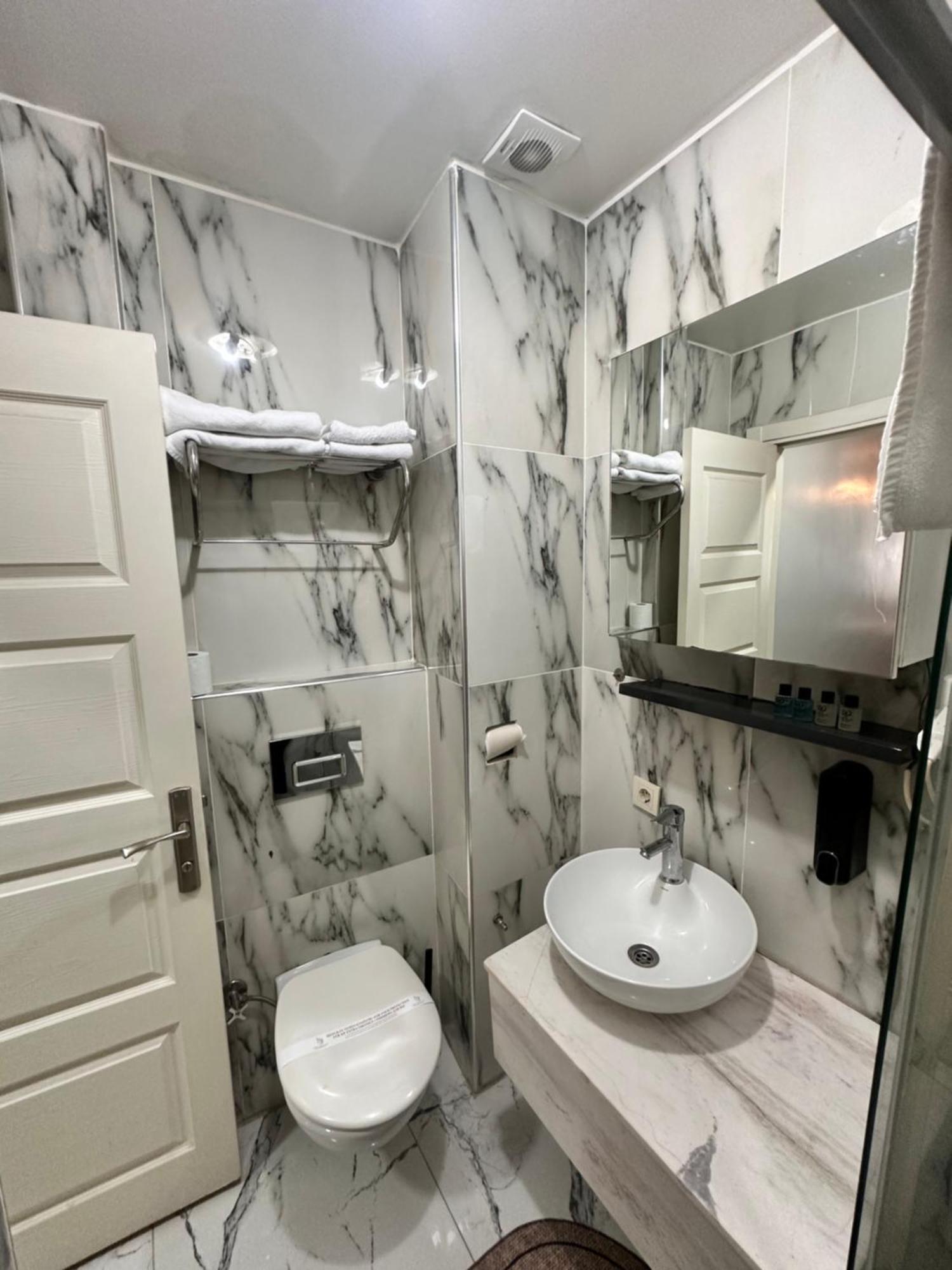 Taksim Cetinkaya Suite Istanbul Eksteriør bilde